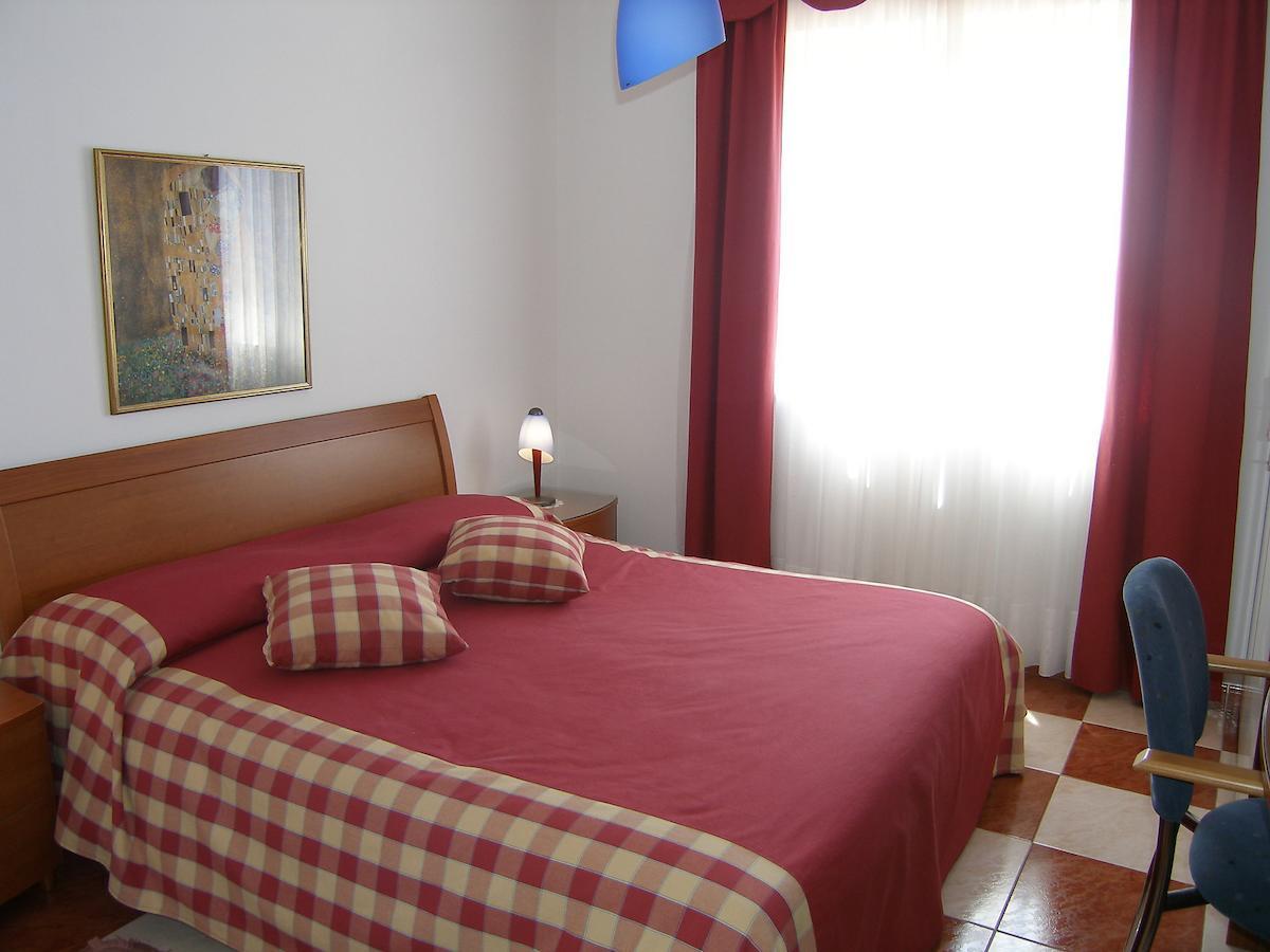 Amazing Apartment In Rovinj With Wifi Rom bilde